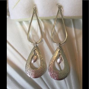 🌟NWOT-Double teardrop earrings